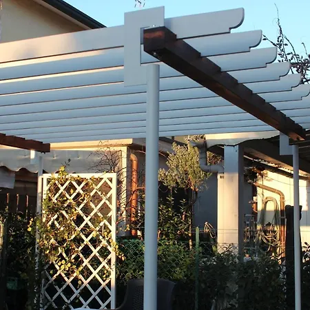 Al Garden Bed & Breakfast *